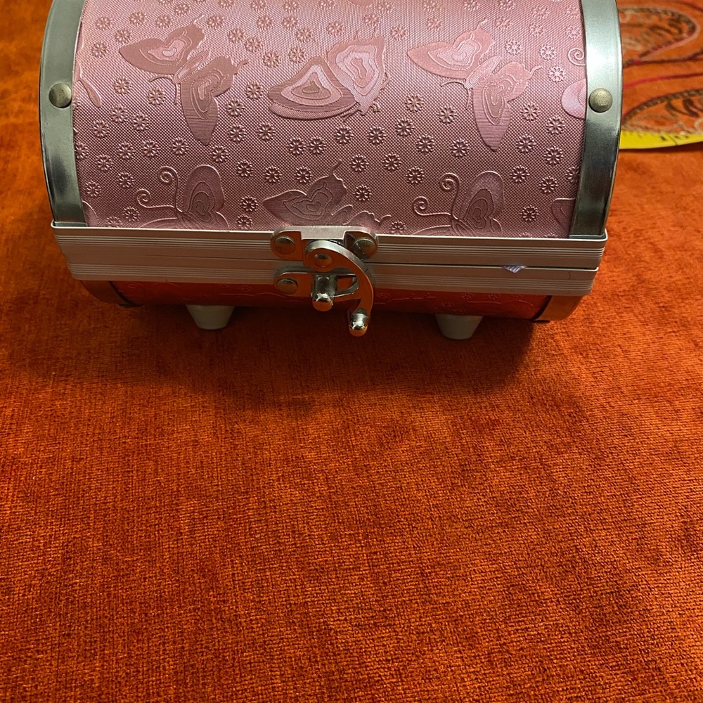 Jewelry box - Picture 5 of 6